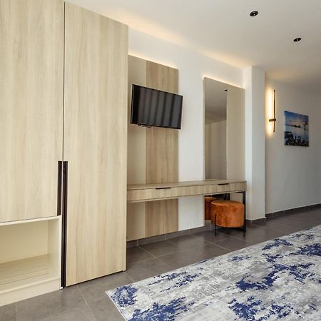 Continental Hotel Ούλτσιν Εξωτερικό φωτογραφία