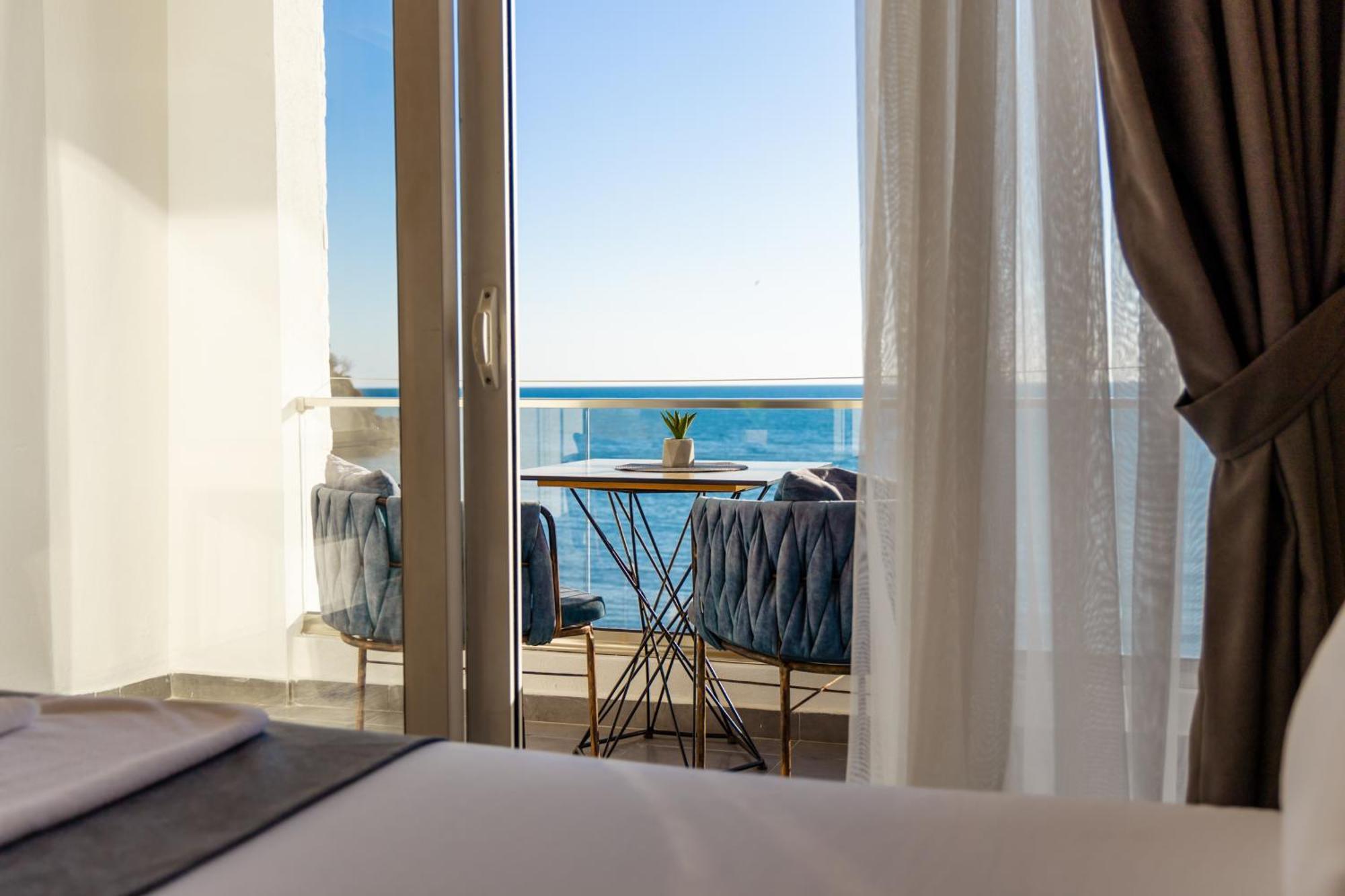 Continental Hotel Ούλτσιν Εξωτερικό φωτογραφία