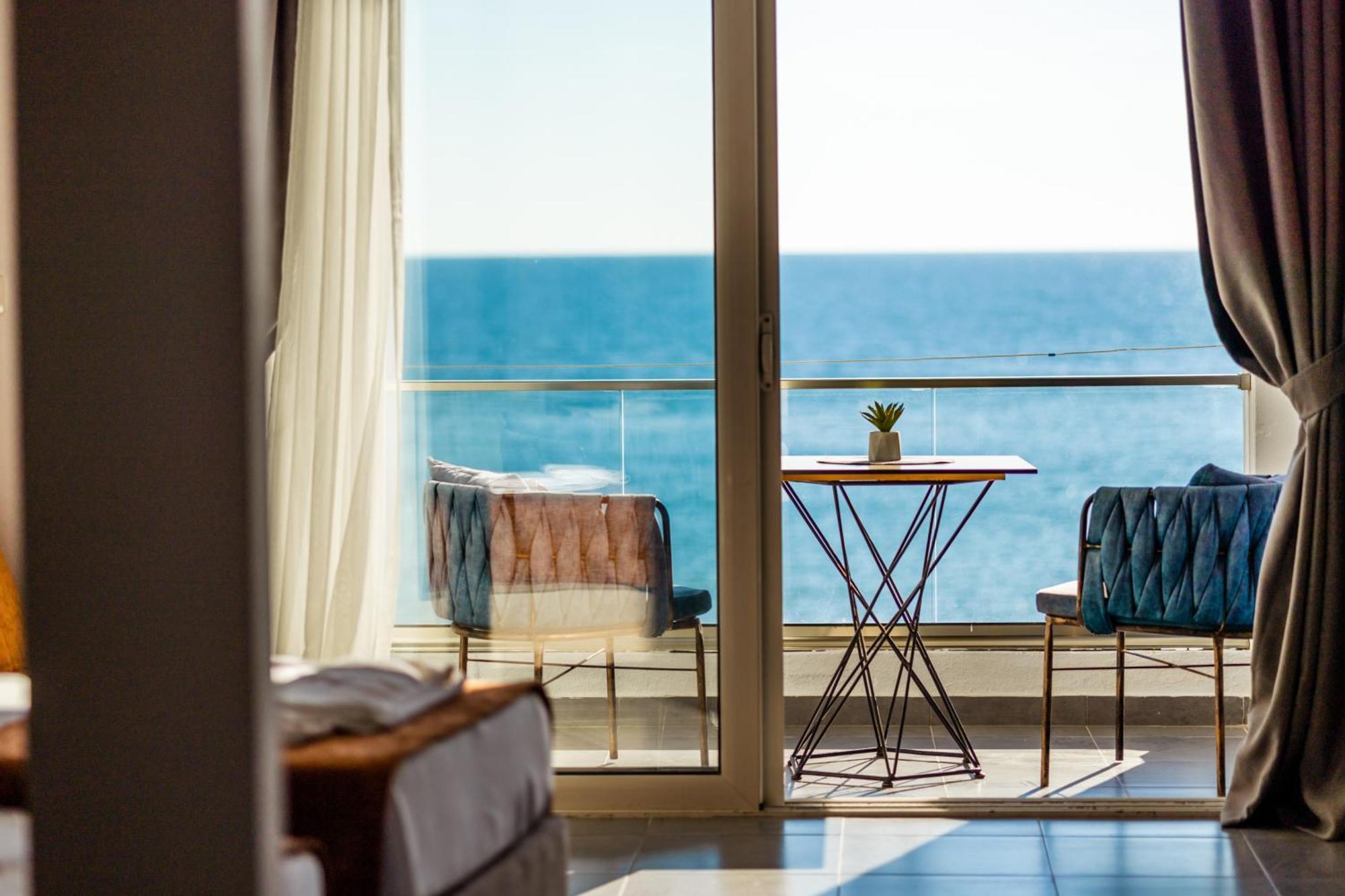 Continental Hotel Ούλτσιν Εξωτερικό φωτογραφία