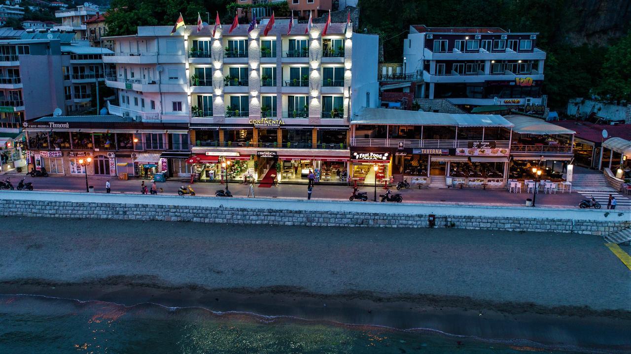 Continental Hotel Ούλτσιν Εξωτερικό φωτογραφία